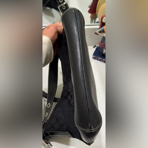 Coach SoHo Vintage 2004 signature black crossbody  EUC - Picture 10 of 15